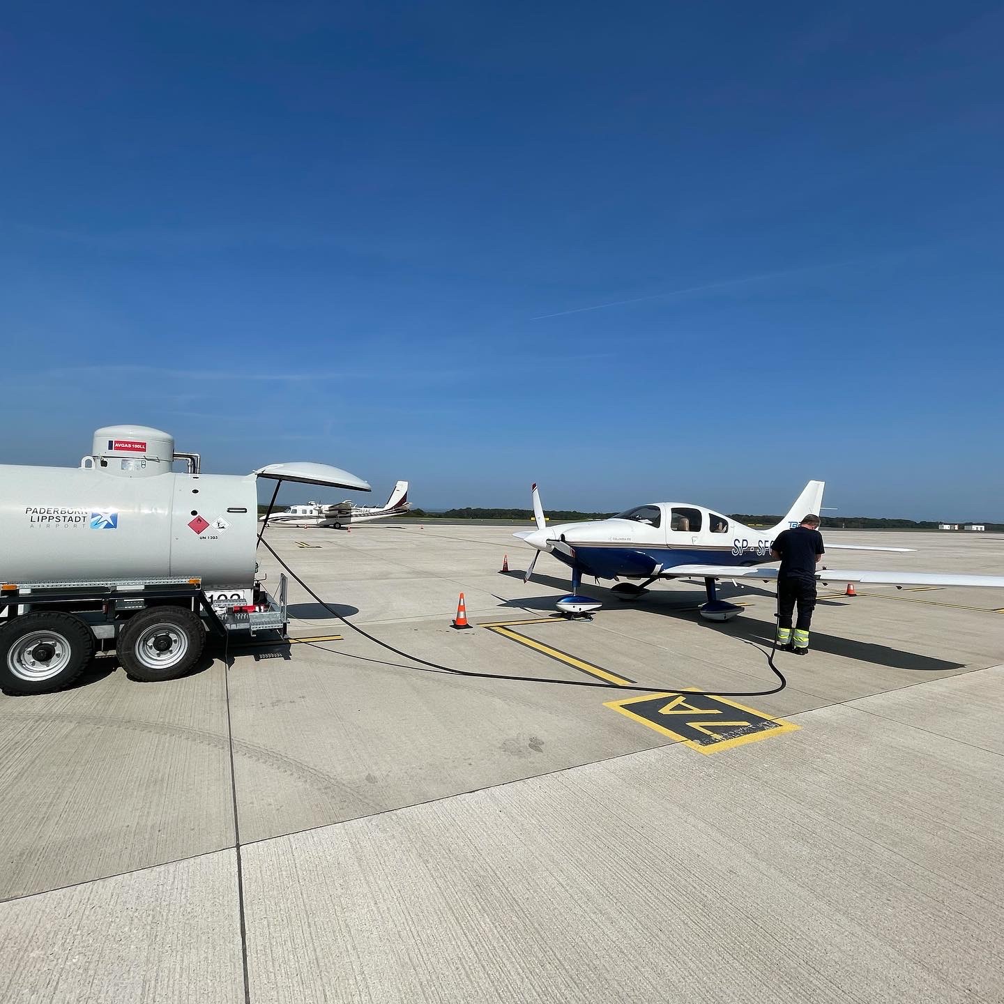 Refueling at Paderborn-Lippstadt